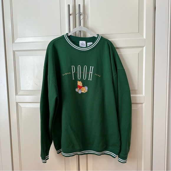 shopDisney Viral Winnie the Pooh Retro Vintage Style Sweatshirt Crewneck - Picture 2 of 6